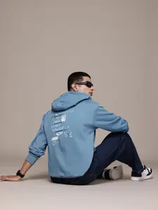 The Roadster Lifestyle Co. Men Printed Hooded Relaxed Fit Sweatshirt