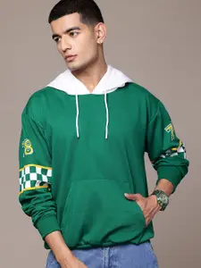 The Roadster Lifestyle Co. Men Hooded Relaxed Fit Sweatshirt