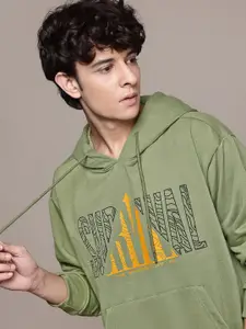 The Roadster Lifestyle Co. Printed Relaxed Fit Hooded Sweatshirt