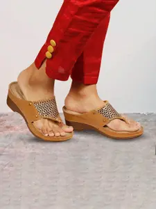 XE Looks Party Wedge Heeled Sandals