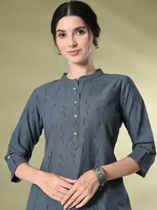 GLOWWORLD Geometric Printed Mandarin Collar Pure Cotton A-Line Kurta