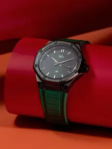 Fastrack Men Vyb Rebel Dial & Textured Straps Analogue Watch FV30008NP02W