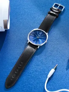 Sonata Men Brass Dial & Leather Straps Analogue Watch SP70002SL03