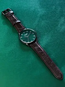 Sonata Men Printed Dial & Leather Straps Analogue Watch SP70047QL01W