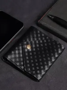 LOUIS STITCH Men Handcrafted Checked Leather Two Fold Wallet