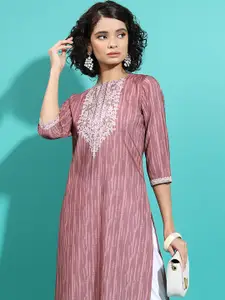 Vishudh Brown Floral Printed Round Neck Straight Kurta