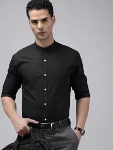 Park Avenue Slim Fit Mandarin Collar Opaque Pure Cotton Formal Shirt