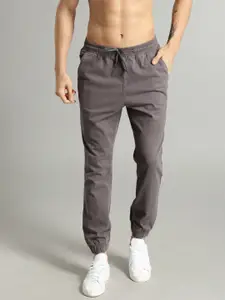 Roadster Men Grey Slim Fit Solid Joggers