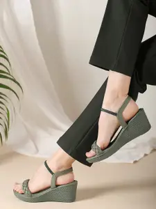 Inc 5 Women Textured Wedge Heel Sandals