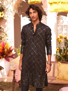 KISAH Men Embellished Regular Fit Mirror work Kurta