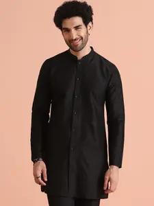 KISAH Men Mandarin Collar Regular Solid Kurta