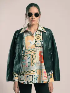 Vero Moda Women Spread Collar Animal Printed Cotton Casual Shirt