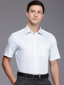 Louis Philippe Classic Fit Geometric Printed Pure Cotton Formal Shirt