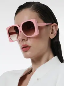 HAUTE SAUCE by  Campus Sutra HAUTE SAUCE by Campus Sutra Women Oversized Sunglasses with Polarised Lens AW24_HSSG2701