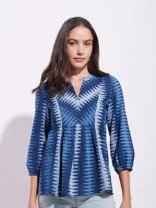 Pink Fort Women Geometric Printed Mandarin Collar Cotton Top