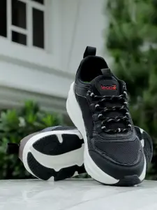 LIBERTY MOUNT E Men Textured Sports Running Shoes