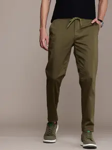 French Connection Men Slim Fit Solid Casual Chino Trouser