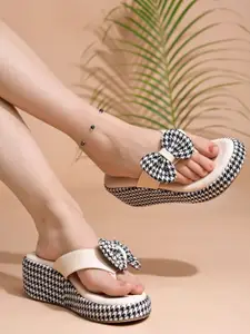 Shoetopia Women Striped Wedge Heel Sandals