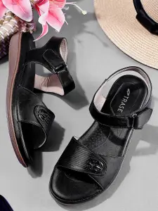 TRASE Women One Toe Flats