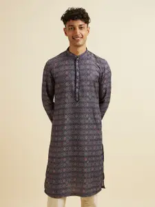 Manyavar Floral Printed Mandarin Collar Straight Kurta