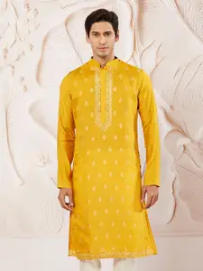 VASTRAMAY Geometric Embroidered Mandarin Collar Thread Work Chanderi Silk Kurta