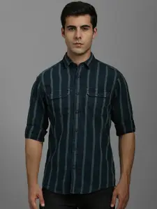 Louis Philippe Jeans Men Spread Collar Vertical Striped Cotton Slim Fit Casual Shirt