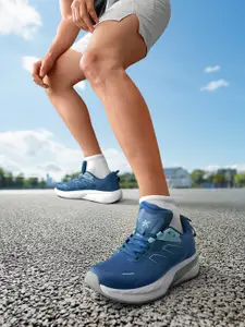 HRX by Hrithik Roshan Men CARBONIC Running Shoes