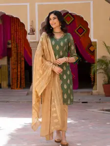 AURELIA Women Printed Sequinned Kurta