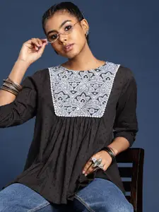 Taavi Sanganeri Pure Cotton Ethnic Motifs Printed Gathered Dobby Top