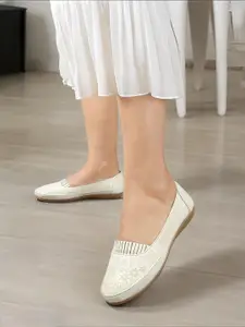 Mast & Harbour Women Open Toe Flats