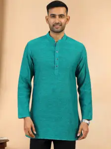 TATTVA Men Tribal Thread Work Kurta