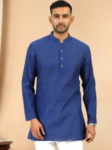 TATTVA Men Tribal Thread Work Kurta