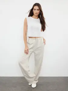 Trendyol Women Slash Knee Jeans