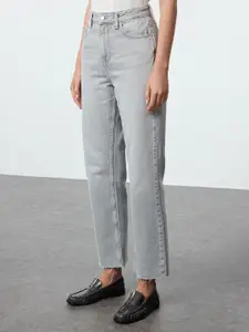 Trendyol Women Slash Knee Jeans