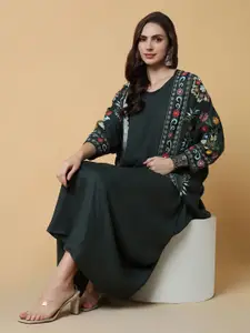 SHOWOFF Woven Design A-Line Kurta With Embroidered Shrug