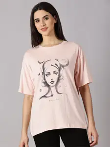 THE HOLLANDER Women Graphic Printed Cotton Drop-Shoulder Sleeves Oversized T-shirt