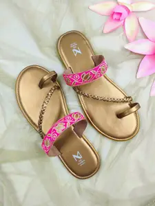 THE MADRAS TRUNK Women Ethnic Woven Design One Toe Flats