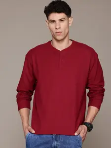 The Roadster Lifestyle Co. Men Henley Neck Sweatshirt