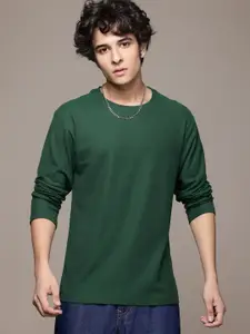 The Roadster Lifestyle Co. Men Solid Sweatshirt