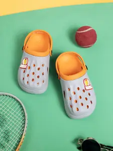 toothless Boys Marvel Avengers Self Design Rubber Clogs