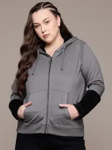 The Roadster Lifestyle Co. Plus Size Long Sleeves Hooded Sweatshirt