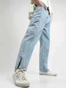 Campus Sutra Men Comfort Clean Look Mid-Rise Cotton Straight Fit Stretchable Denim Jeans