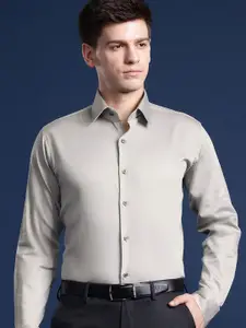 Hancock Men Solid Wrinkle Resistant Stretchable Slim Fit Formal Shirt