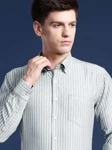 Hancock Men Striped Wrinkle Resistant Button Down Collar Formal Shirt