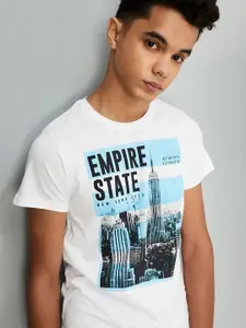 max Boys Graphi Printed Round Neck Pure Cotton T-shirt