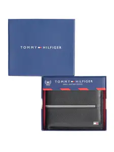 Tommy Hilfiger Men Textured Leather Two Fold Wallet