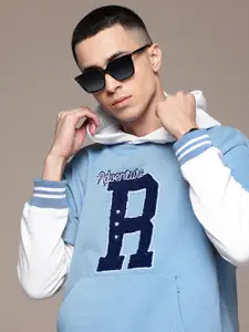 The Roadster Lifestyle Co. Men Printed Hooded Relaxed Fit Sweatshirt