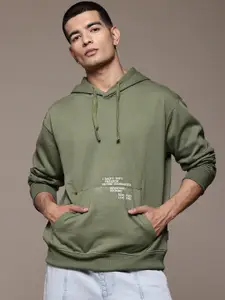 The Roadster Lifestyle Co. Typography Printed Detail Drop-Shoulder Hooded Sweatshirt