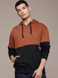 The Roadster Lifestyle Co. Colourblocked Hooded Relaxed Sweatshirt