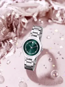 IIK COLLECTION Women Round Dial Stainless Steel Bracelet Style Straps Analogue Watch